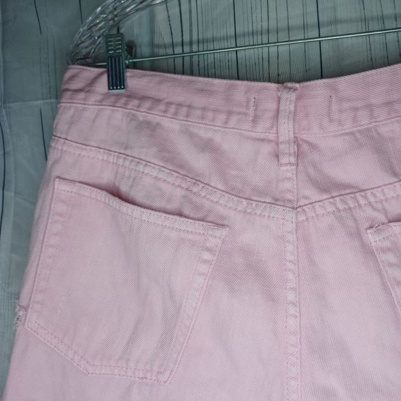 We The Free Pink Distressed Frayed Hem Women Shorts - Picture 12 of 14